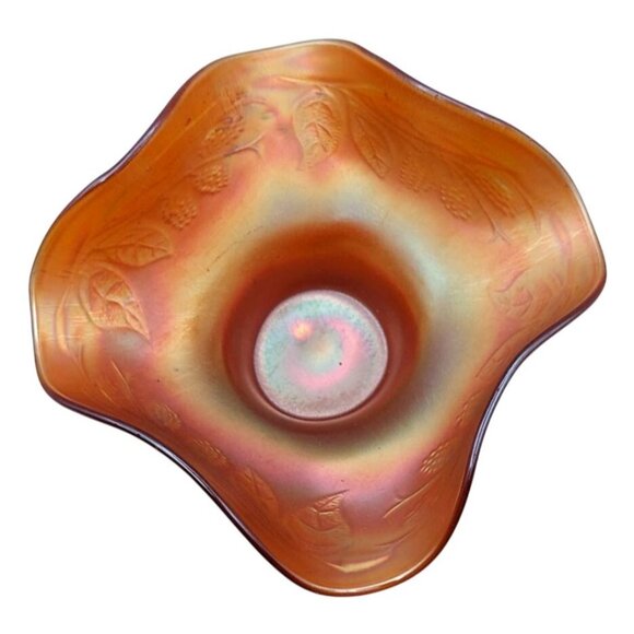 Antique Fenton Blackberry Spray Marigold Carnival Glass Ruffled Footed Bowl 1216 - Picture 3 of 7